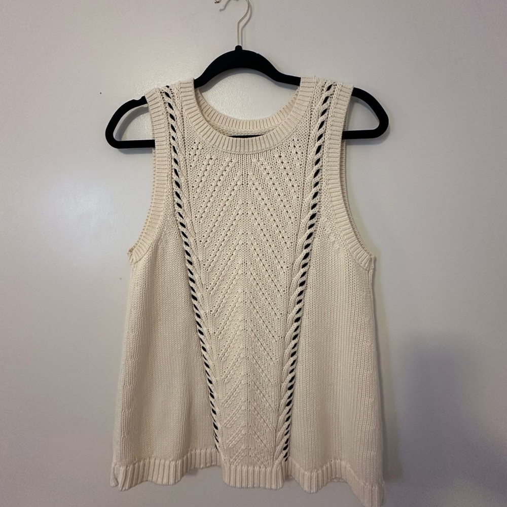 Women's - Cable Knit Sleeveless Cotton Sweater Vest